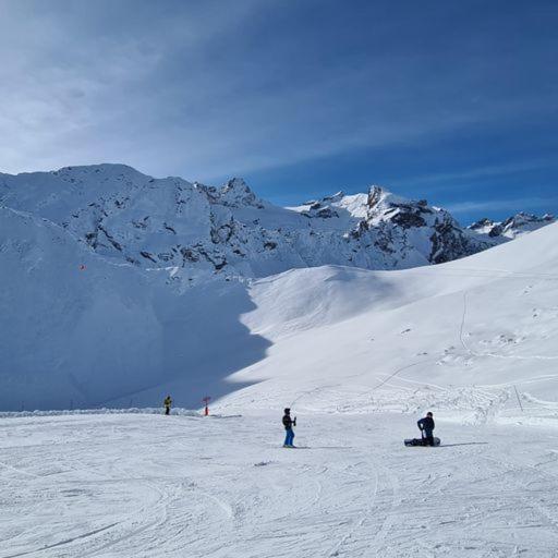 Les Suites Du Monetier, Alliant Le Charme Et L'Authenticite D'Un Chalet De Prestige Au Coeur Du Village Le Monêtier-les-Bains Esterno foto